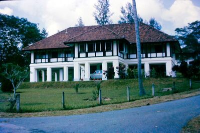 283 Sudan Rd 1965
Keywords: Derek Elwin;Sudan Road;1965