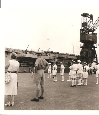 Singapore Dockyard - HMS Perseus 1953
HMS Perseus arrives Singapore Naval Base with squadron of Whirlwind helicopters for RNAS Sembawang (HMS Simbang)
