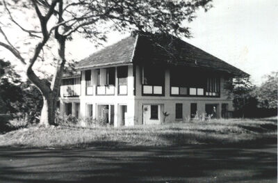 Singapore Naval Base Housing - 87 Fiji Road 1961
87 Fiji Road. A two bedroom detached bungalow built around 1929. Allocated to civilian chargeman and similar grades along with their families on a posting to Singapore. The bungalow had a great view over the Dockyard with sight of any ships berthed on North Wall.
