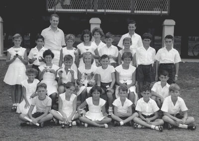 Royal Naval Base School Class 1958
Royal Naval School class photo taken by T K Lee on 13 Feb 1958

